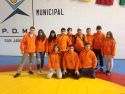 Comitiva del Club de Lluita Camp de Morvedre en el campeonato de España