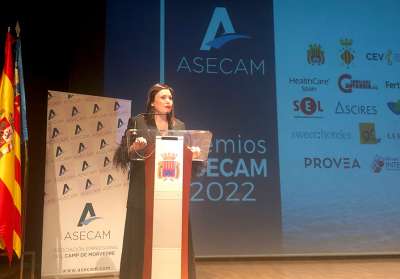 La presidenta de ASeCAM, Cristina Plumed, abriendo el acto
