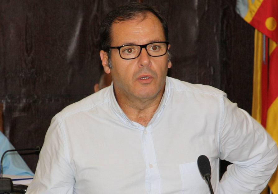 El portavoz del PP en Sagunto, Sergio Muniesa