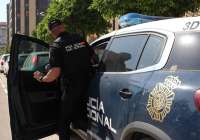 Un policía fuera de servicio detiene a un hombre en Sagunto tras robar con violencia a dos personas
