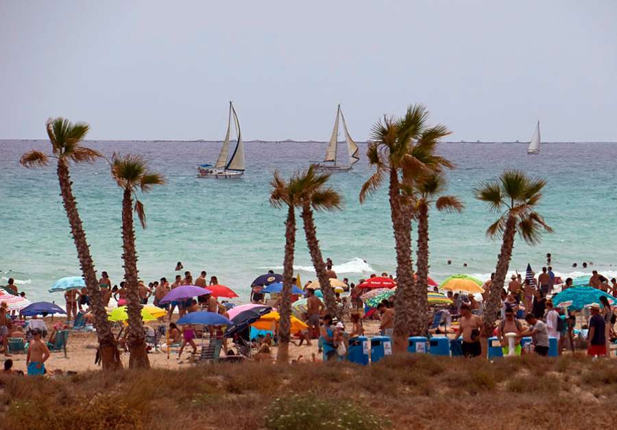 Imagen de la playa de Canet d’en Berenguer durante estos últimos veranos