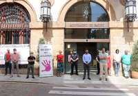 Minuto de silencio en Sagunto por el presunto asesinato machista ocurrido en Alzira