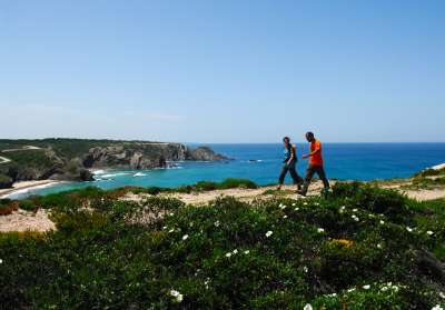 Seis maneras de conectar con la naturaleza en el Alentejo, el destino sostenible de Portugal por excelencia