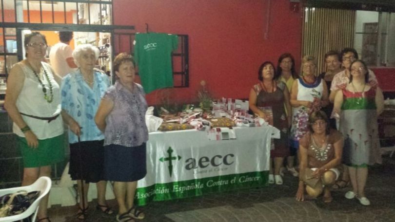 Las representantes de la junta local de la AECC de Petrés