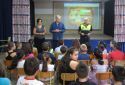 Martí y Sáez han acompañado a los escolares en la primera clase de Educación Vial
