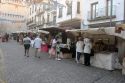 El mercado medieval de Sagunto ha abierto esta misma tarde sus puertas a vecinos y visitantes