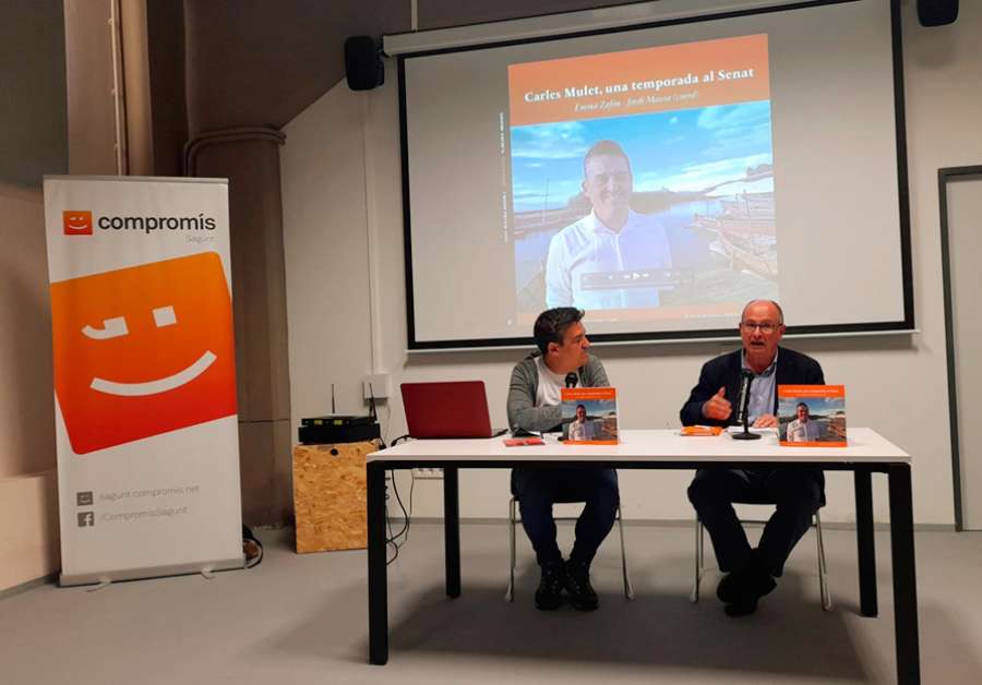 El senador de Compromís, Carles Mulet, presentó su libro este miércoles en Puerto de Sagunto