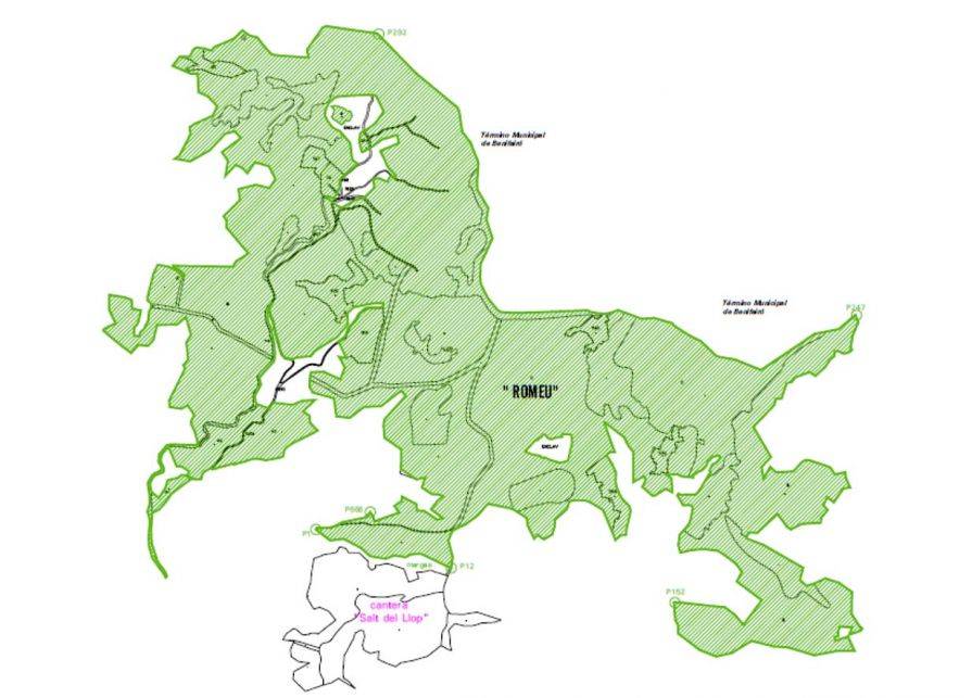 La zona pintada de color verde es la que fija los límites del paraje natural municipal de la montaña del Romeu