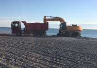 Los camiones siguen trasvasando piedra hasta Almenara