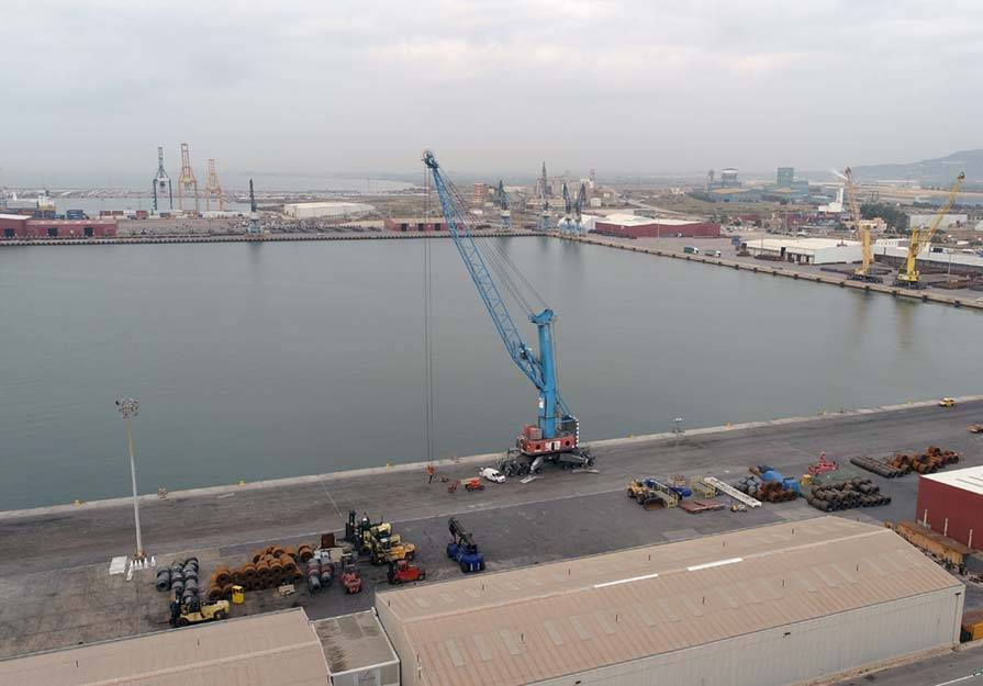 Instalaciones portuarias de Sagunto (Foto: Drones Morvedre)
