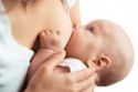 La importancia de la leche materna en la primera hora de vida del bebé