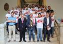 El Fertiberia BM Puerto Sagunto presenta la copa del ascenso a la Liga Asobal en el Ayuntamiento