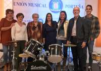 La candidata del PP, Maribel Sáez, se reúne con la directiva de la Unión Musical Porteña