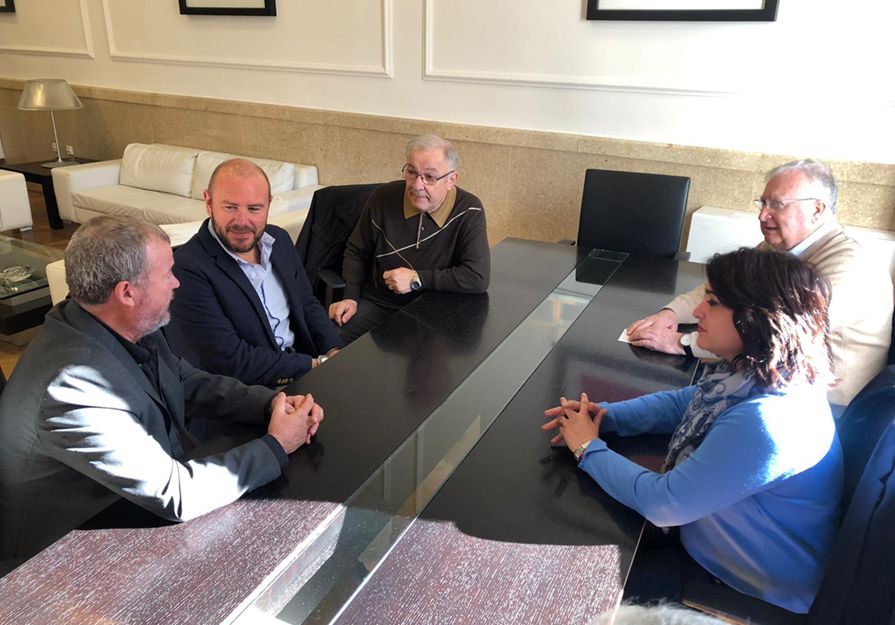 Los representantes del ayuntamiento y del CEAM de Puerto de Sagunto se han reunido con el presidente de la Diputación, Toni Gaspar