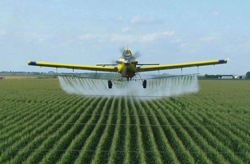 Un estudio pretende reducir al 80% el nivel de pesticidas en atmósfera con el riego localizado