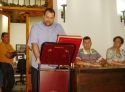 El nuevo alcalde de Quartell, Pere Campos, jurando su cargo