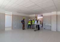 El conseller Vicent Marzà durante la visita a las instalaciones del nuevo instituto de Algímia d&#039;Alfara