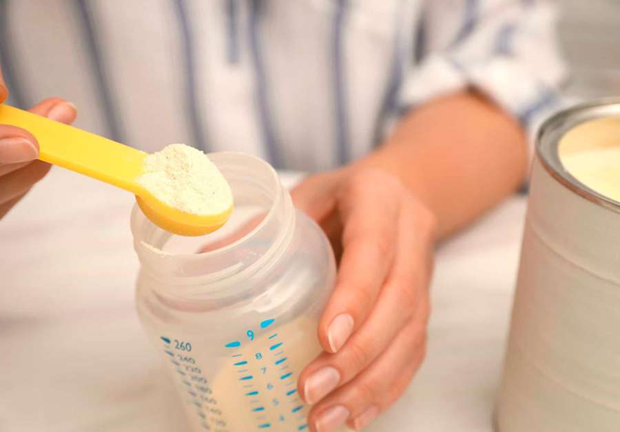 Sanidad garantiza el acceso gratuito a leche de fórmula adaptada para evitar el contagio de lactantes expuestos al VIH
