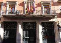 Muniesa reclama espacios de espera para los vecinos que realizan gestiones en la Tenencia y el edificio de Camí Real