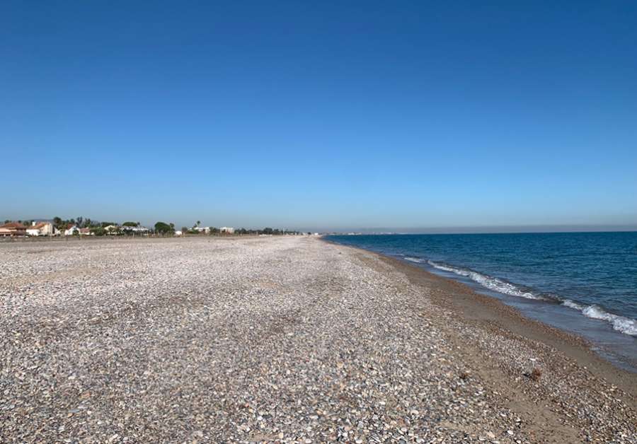 La problemática del litoral al norte del municipio se ha tratado esta mañana en la Comisión Especial de Playas