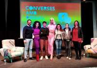 Converses amb orgull presenta en Puerto de Sagunto voces del colectivo LGTBI que relatan sus experiencias vitales
