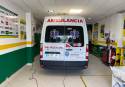 Una de las ambulancias que ya han sido desinfectadas con ozono