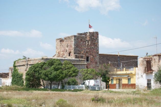 Imagen del fortín medieval situado en el Grau Vell de Sagunto