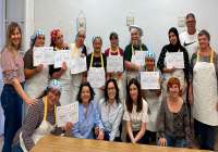 Quince personas han participado en el taller de cocina Sabores desarrollado en Sagunto