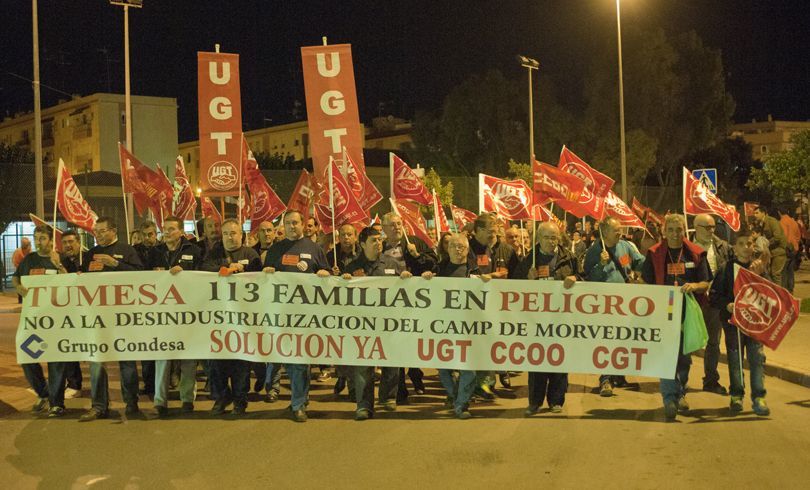 Los trabajadores de Tumesa han encabezado esta manifestación desde el Triángulo Umbral