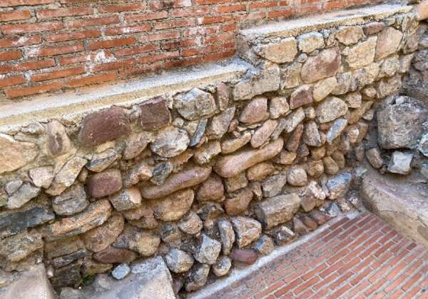El Ayuntamiento de Sagunto acometerá la restauración del lienzo norte del Templo de Diana y del patio dels Berenguers