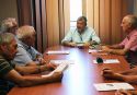 El alcalde de Sagunto, Francesc Fernández, se ha reunido con representantes vecinales de Almardà, Corinto y Malvarrosa