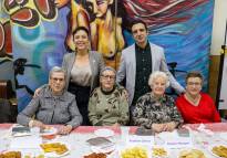 Dones de Baladre rinde homenaje a las octogenarias de la asociación