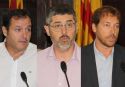 Los portavoces de la oposición: Sergio Muniesa (PP), Manuel González (IP) y Raúl Castillo (Cs)