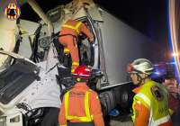 Accidente mortal en la AP-7 a la altura de Sagunto por el choque de dos camiones