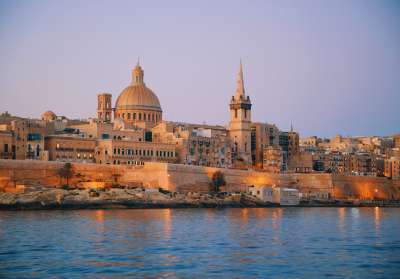 Malta: el destino perfecto para aprender el idioma de Shakespeare bajo el sol del Mediterráneo