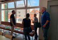 Educación visita el CEIP La Muralla de Canet para conocer de primera mano sus problemas de filtraciones