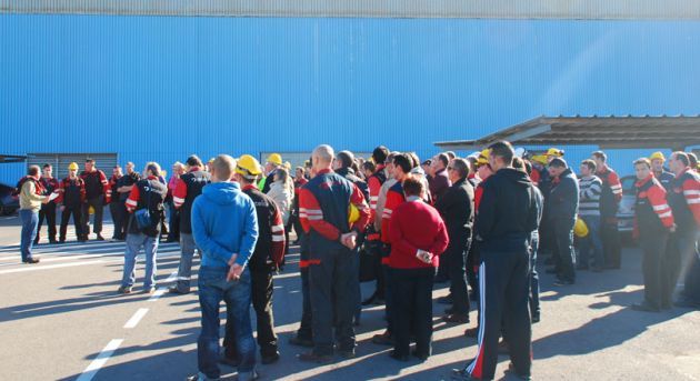 Los trabajadores de Arcelor se manifestarán el jueves frente a las oficinas de la compañía