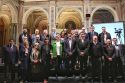 Los representantes de la Diputación de Valencia junto a los alcaldes y alcaldesas