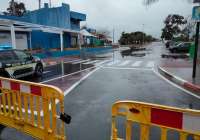La Policía Local corta el tránsito en varias vías ante el riesgo de inundaciones
