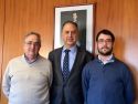 El alcalde de Algímia junto al presidente de la Cooperativa Agrícola y el subdelegado del Gobierno