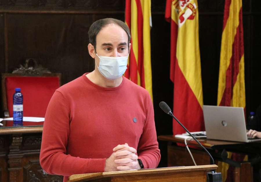 La moción fue presentada por el portavoz socialista, Javier Raro