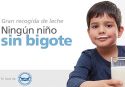 La falla La Vila de Sagunto participa en la campaña de recogida de leche «Ningún niño sin bigote»