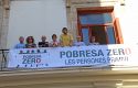 El Ayuntamiento de Sagunto ha colgado una pancarta de Pobreza Cero en la fachada del consistorio