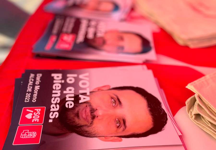 Folletos electorales del candidato socialista, Darío Moreno