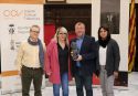La ganadora del Goya junto al alcalde y los concejales del Ayuntamiento de Sagunto
