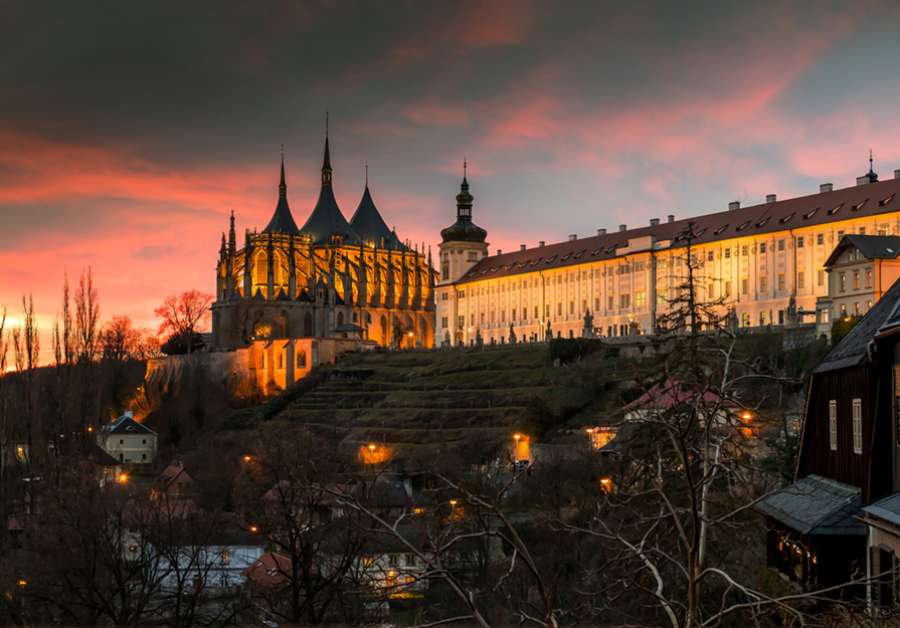 Visitar la Catedral de Santa Bárbara de Kutná Hora es una parada obligatoria (Foto: Josef Čáslava)