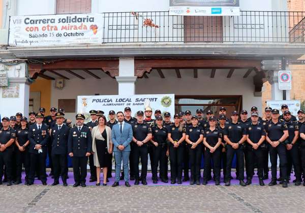 La Policía Local de Sagunto celebra en la plaza Mayor la festividad de su patrón